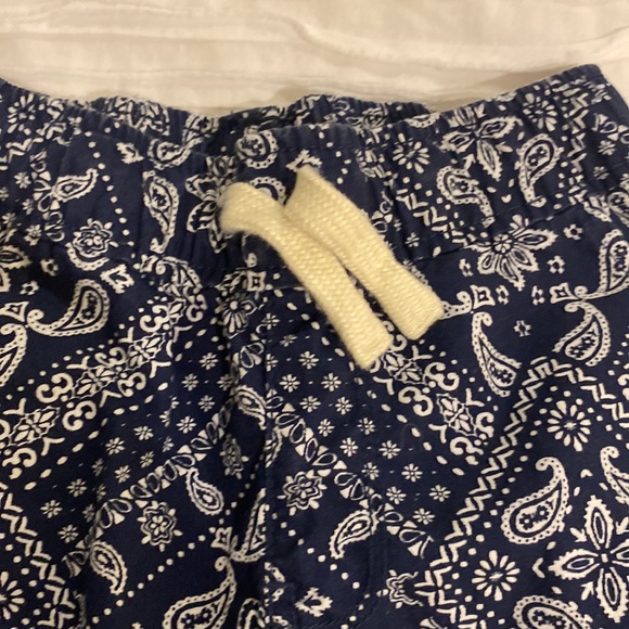 The Children’s place shorts boys size 6 - Picture 2 of 4